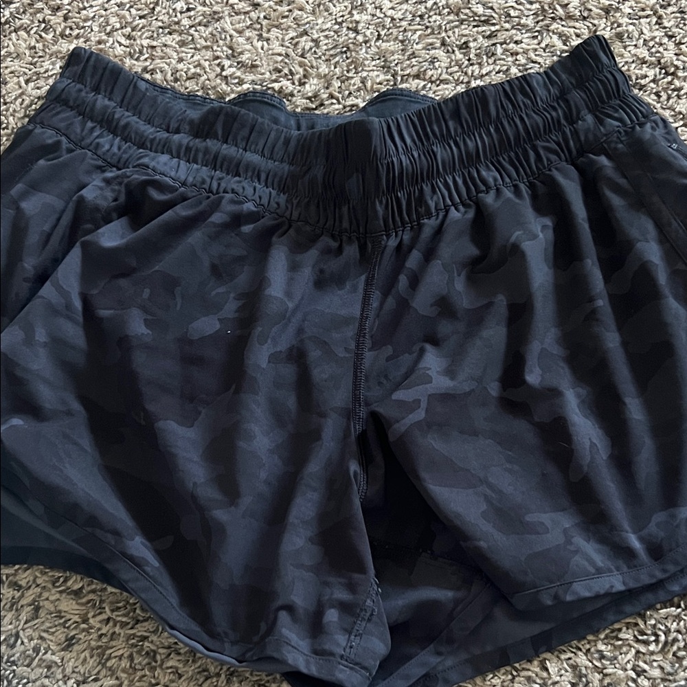 lululemon athletica Women's Black Camo Athletic Shorts